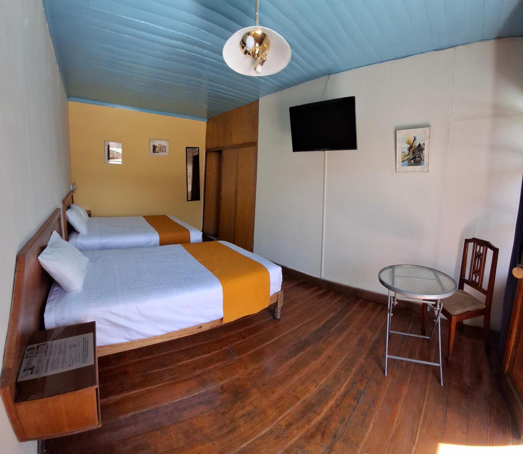 Hostal Lluvia De Oro アレキパ エクステリア 写真