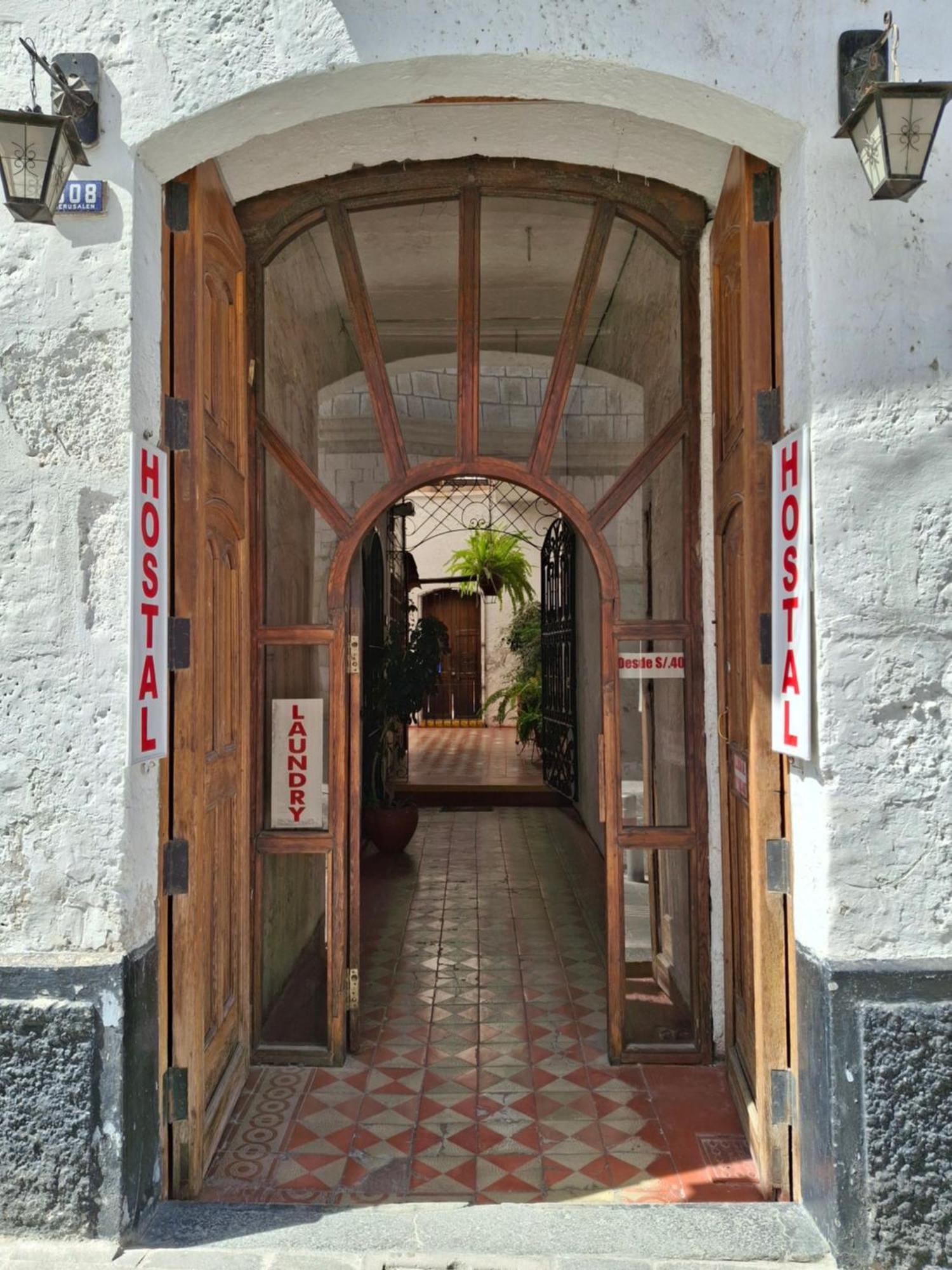Hostal Lluvia De Oro アレキパ エクステリア 写真