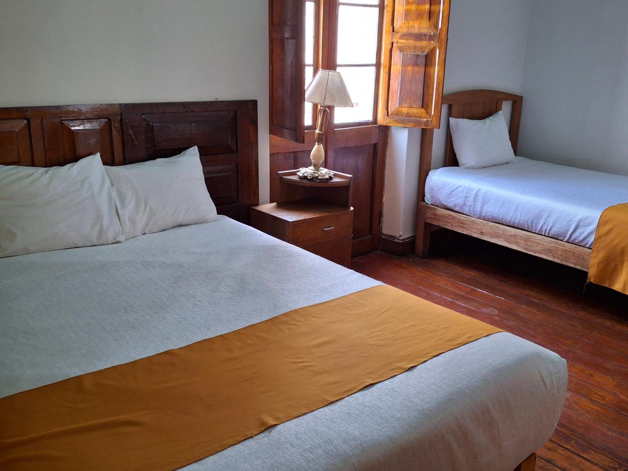 Hostal Lluvia De Oro アレキパ エクステリア 写真