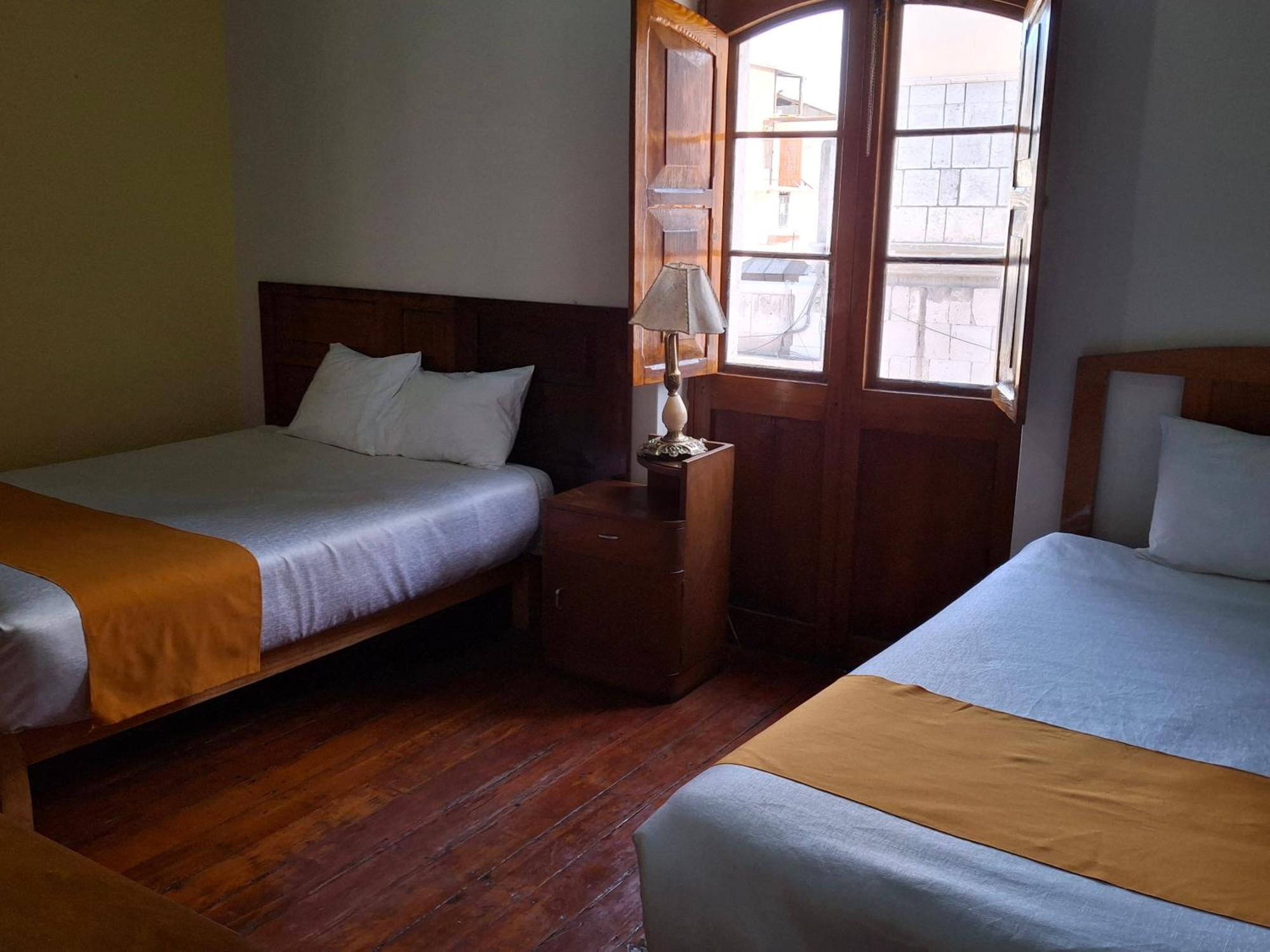 Hostal Lluvia De Oro アレキパ エクステリア 写真