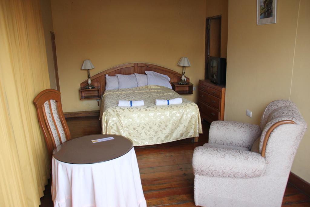 Hostal Lluvia De Oro アレキパ エクステリア 写真