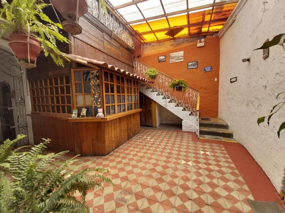 Hostal Lluvia De Oro アレキパ エクステリア 写真